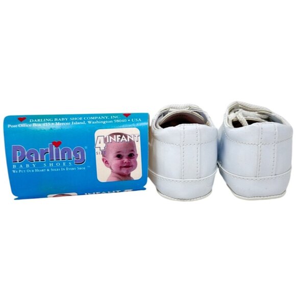 Infant Darling White Patent Leather Baby Shoes Size 4 With Soft Sole - Picture 3 of 6